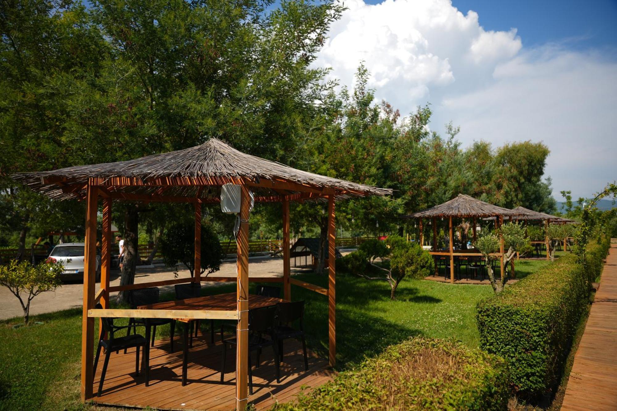 Lezhë Paradise Laguna Vain מראה חיצוני תמונה