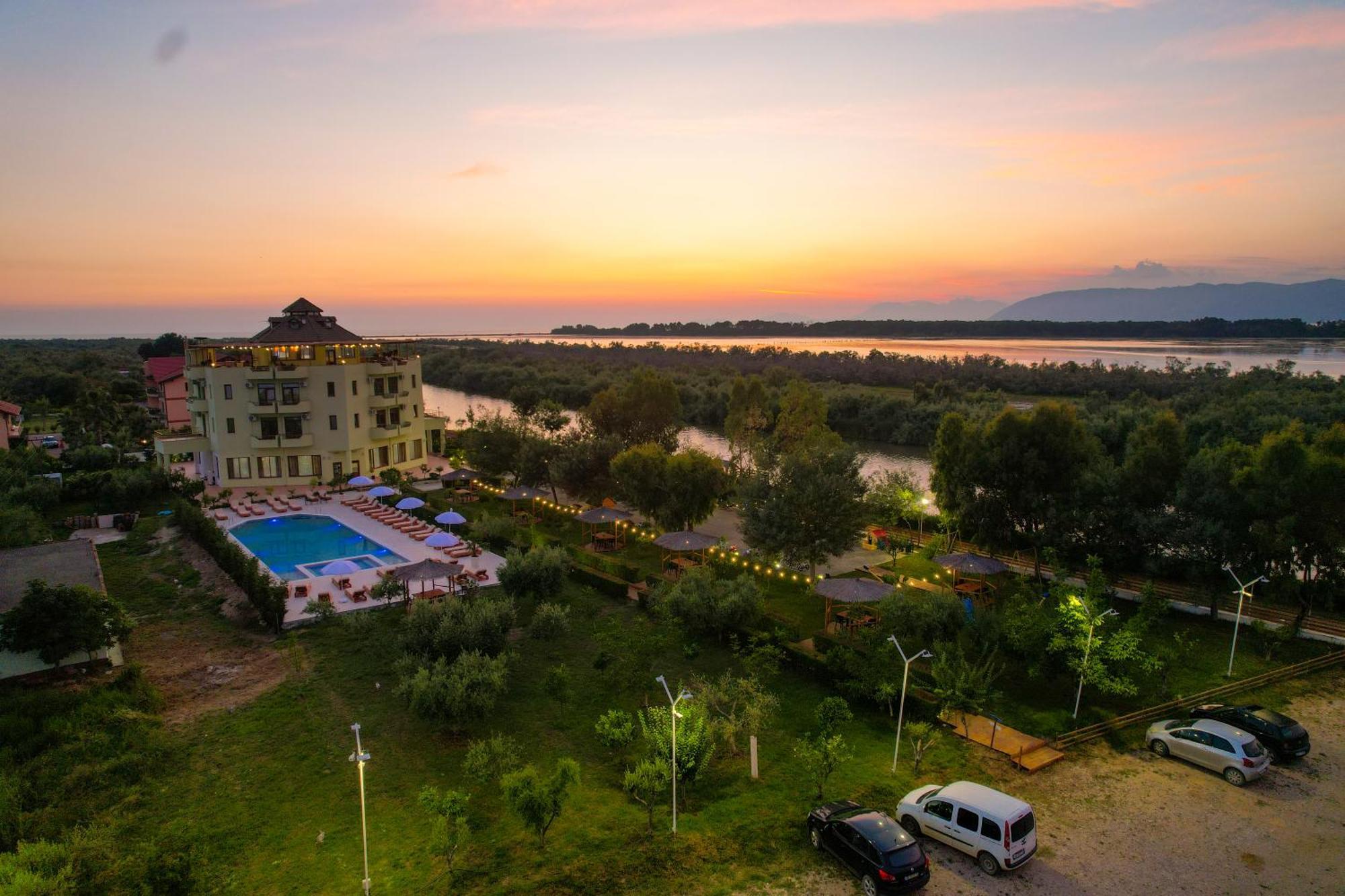 Lezhë Paradise Laguna Vain מראה חיצוני תמונה